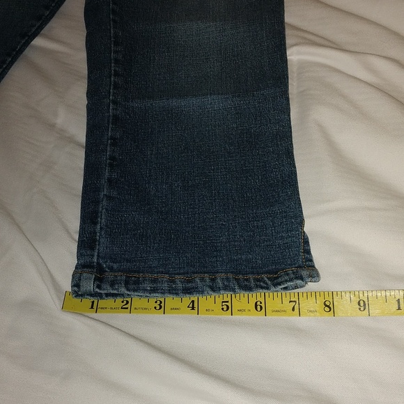 ⚜️ Y2K Crest Jean Capris - Picture 16 of 16